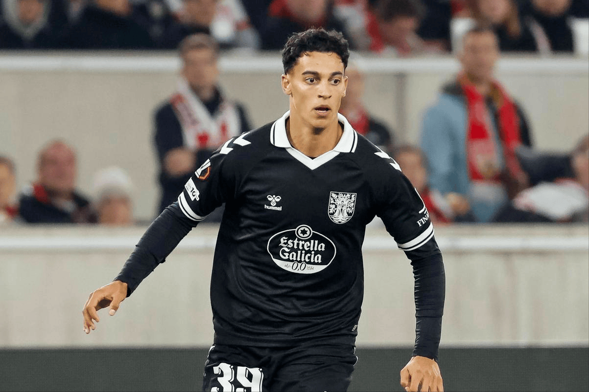 2-1，29岁AC米兰旧将利剑出鞘，助西甲升班马7轮不败，逼近前三